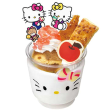 今年も人気コラボ!「サーティワン×ハローキティ」 アップルパイサンデーなど11月1日から発売