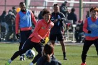 ヴィッセル神戸　開幕へ調整は順調　指揮官は手応え　4季ぶり復帰の郷家「守備も攻撃もいい感じ」