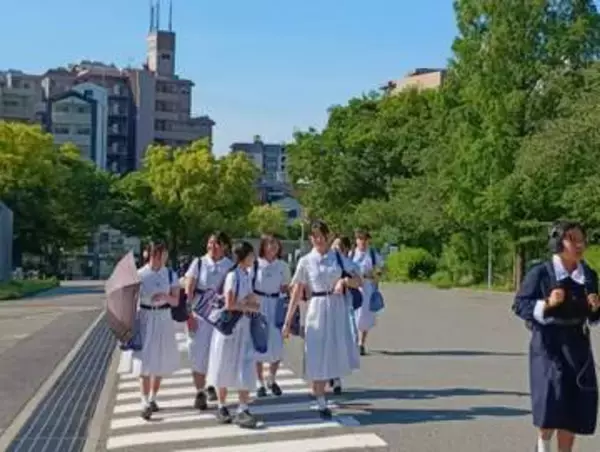 暑くなってきたので夏服に衣替え　私立松蔭中学校・松蔭高等学校　今年度は2週間の移行期間を設定