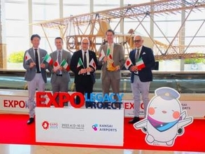 《Expo Legacy》夢の“ローマ・東京飛行” イタリア館で展示の木造飛行機模型、関西空港へ