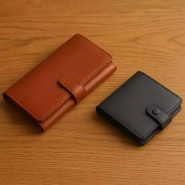 財布は「二つ折り」or「長財布」どっち？　キャッシュレス化で財布を持ち歩かない人も