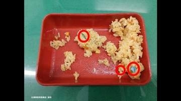 パエリアに髪の毛やプラ片…県立広島中の給食に2日連続で異物混入　9月だけで8件・今年度すでに17件を確認　広島