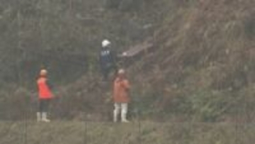 山あいの箱ワナにかかった子グマ　山に返される　親子での目撃情報も親グマ現れず　広島