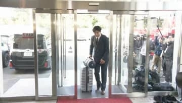 【カープ新人入寮】「人生生涯小僧の心」ドラ1平川が選手寮に持参したのは“お寺の住職にもらった色紙”