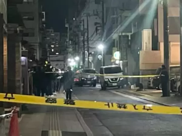 「家を訪ねてきた人に殴られた」エントランスには血も…　広島市中区のマンションで強盗傷害事件の可能性も　警察が捜査