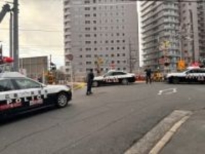 JR山陽線　広島～岩国で運転見合わせ　列車と成人男性が衝突