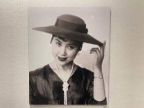 注目の写真展が東京に！戦後の広島に「心の復興」をもたらしたファッションモデルの挑戦