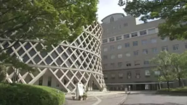 虚偽の説明で学生サークルから現金　ネット競輪や借入金返済に私的流用　20歳代の法人契約職員を懲戒解雇　県立広島大