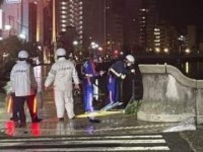 軽自動車が川に転落　救出された女性（59）が死亡　「車と車が衝突して川に転落した」と通報　平和大通りの交差点で普通乗用車が軽自動車に衝突か　広島市