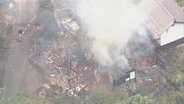 「コンセントから炎が出た」広島市で住宅が焼ける火事　住人２人が避難　けが人なし　　広島