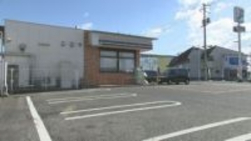 車から男性(51)が引っ張り出され殴られて車を奪われる　福山市のコンビニ駐車場で強盗傷害事件　複数人の犯行か　広島