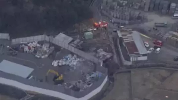 【速報】「炎と煙が上がっている」広島市で火事　消防車14台出動