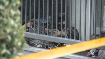 「インターホンが鳴って火事に気づいた」福岡市の団地で1階ベランダの一部焼く火事　住人の男性は就寝中で放火の可能性も