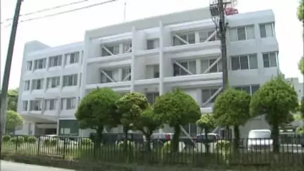 【不起訴】交際相手とみられる女性の顔を蹴るなどして鼻の骨を折るけがをさせた男性　佐賀地検「理由は明らかにできない」