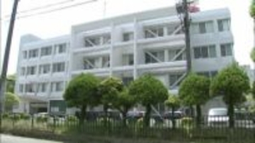 【不起訴】交際相手とみられる女性のの顔を蹴るなどして鼻の骨を折るけがをさせた男性　佐賀地検「理由は明らかにできない」