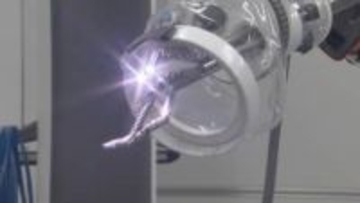 最新の技術で手術を支援　「単孔式ロボット」を導入　福岡大学病院「患者の負担軽減につながる」