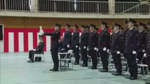 「自衛隊の使命を自覚し強い責任感をもって国民の期待に応える」陸上自衛隊久留米駐屯地で自衛官候補生の入隊式