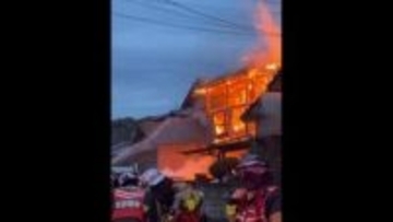 「住宅から炎が見える」全焼した住宅から夫婦とみられる2人の遺体　同居の息子は逃げる際2階から飛び降り病院へ　福岡