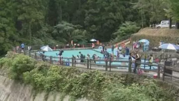 調音の滝公園の流水プールが今年の営業開始　福岡・うきは市