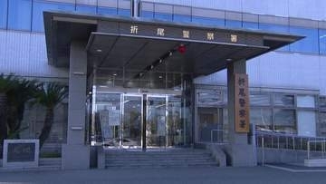 高校に侵入し女子生徒の財布や制服などを盗んだ疑い　５６歳の会社員の男逮捕　男は容疑を否認　管内では今月複数の被害確認