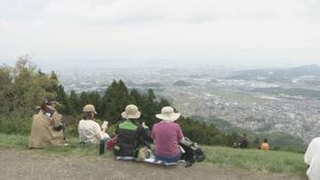 篠栗春らんまんハイキング　小学生も93歳男性も　新緑の魅力を楽しむ3コース