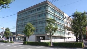 同居の母親を刃物で殺害か　逮捕の息子(27)約2か月間の鑑定留置実施で不起訴に　検察「関係証拠を慎重に検討した結果」福岡県久留米市