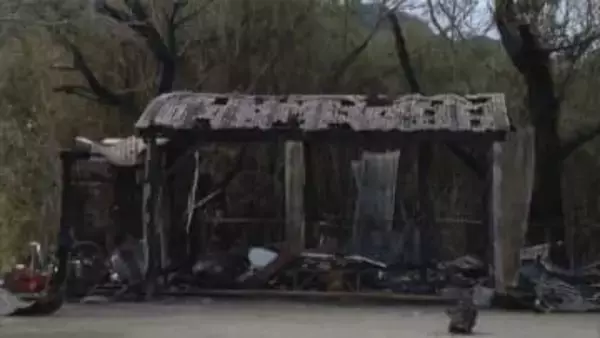 嘉麻市の連続不審火　公園の物置小屋に放火疑いで46歳無職の男を再逮捕