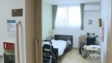 自宅に近い感覚で・・・集合住宅タイプのホスピス　福岡県北九州市に新設　内部を公開