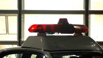 交際相手の10代後半の女性の顔を殴り、頭・腕・尻を蹴ってけがをさせたか　28歳アルバイトの男逮捕