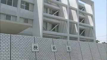 【不起訴】検診中の女性の財布から現金盗んだとして逮捕された医師（43）　佐賀区検「関係者の名誉プライバシー保護のため理由は明らかにできない」