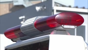 「家で寝たいと思い立ち去った」交差点でライトバンと衝突→女性にけがをさせ立ち去ったか　無職の男（47）を逮捕