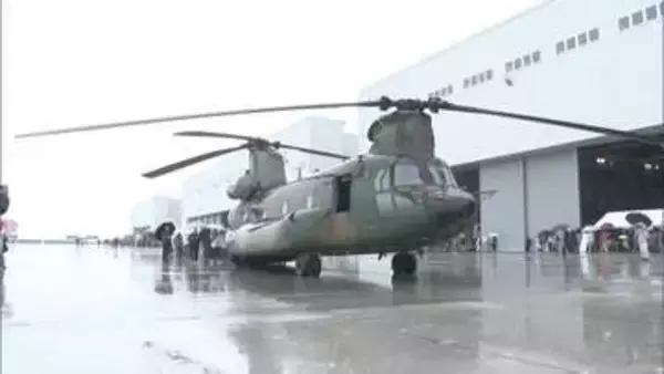 陸上自衛隊佐賀駐屯地が開設以来初の一般開放　輸送機オスプレイなどを展示