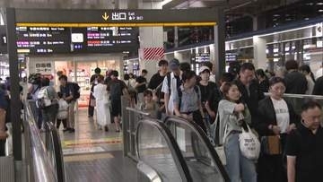 「ホテルに泊まるから楽しみ」お盆の帰省ラッシュ　新幹線下りピーク