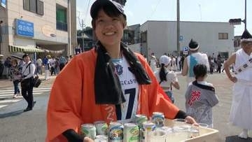 「本気の熱意を感じ取りたい」福岡県の五大祭り「川渡り神幸祭」　女子バレーボールチームが伝統の祭りをサポート　国内最高峰リーグを目指す