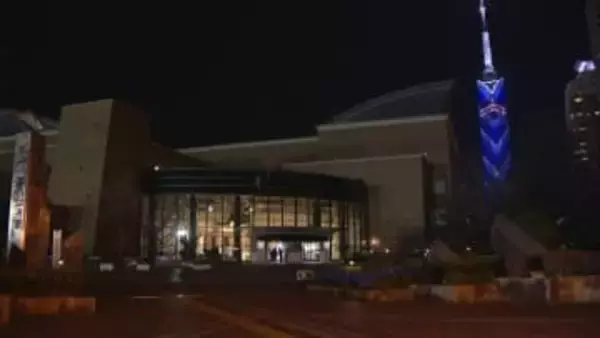 図書館で３人包丁で男に襲われる　警察は男を現行犯逮捕