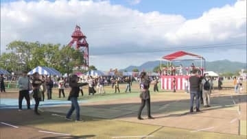 「初めて踊ったんですけど楽しかったです」盆踊りの定番・炭坑節発祥の地で文化と歴史を発信　炭坑節まつり　福岡