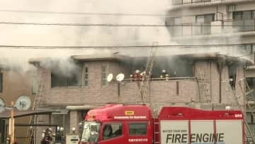 「煙が充満している」住宅で火災　通報した住人の30代女性と連絡取れず　福岡県粕屋町