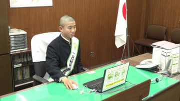 「新しいことを知ることができて良かった」作文コンクール入賞の中学３年生が一日税務署長に就任　福岡