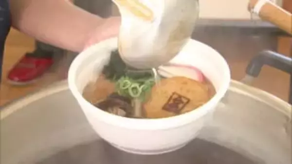 「しっかり頑張りが結果として出せるよう…」受験生に「合格うどん」でエール！北九州市の中学校で保護者が調理