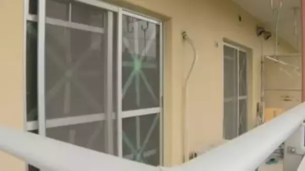 福岡市早良区の集合住宅で深夜に火災か？　焼けた部屋から1人の遺体発見　高齢男性と連絡取れず