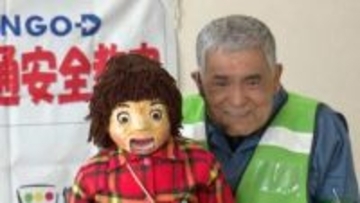 「悲しい事故減らしたい」巧みな話術で子どもたちの心をキャッチ　相棒の人形「たっちゃん」と半世紀　腹話術で交通ルール伝える男性（75）