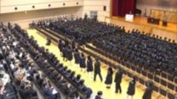 福岡県内の県立高校で卒業式