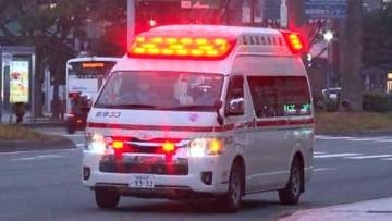 福岡県久留米市の国道で７９歳男性が車にはねられ意識不明の重体