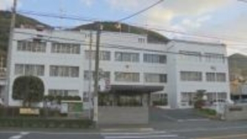 追突事故で発覚　酒気帯び運転の疑いで自称会社員の男(42)逮捕　呼気からは基準値の5倍のアルコール検出