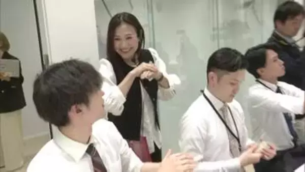 「話しかけたくなるか、ここが大事」　資生堂の美容部員が　市の新規採用職員に”身だしなみ講座”　福岡県久留米市