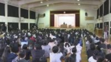 「年越し、楽しく過ごしたい」小中学校で終業式　14日間の冬休みに！　福岡市