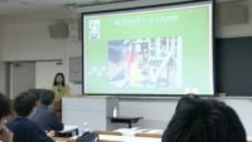 「過労死を個人の問題にすり替えないで」教員の夫を亡くした妻の訴え　夫から笑顔が消えた日々、なぜ夫は倒れたのか