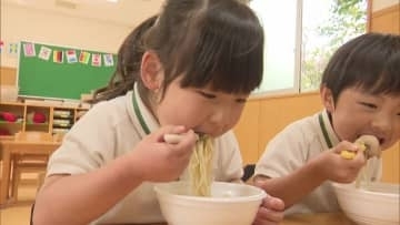 「たのしみにしてた～」「替え玉ください」幼稚園で年に一度の”ラーメン給食”　福岡