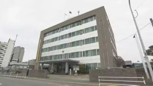 砂浜に倒れた男性→搬送後に死亡　側に小型の刃物　腕には２つの切り傷で死因「出血性ショック」　警察が事件・事故両面で捜査 福岡市東区
