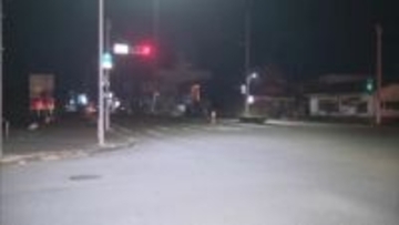 原付バイクで赤信号無視　15歳少年を現行犯逮捕も手錠を付けたまま逃走→約18時間後に手錠なしで発見し逮捕